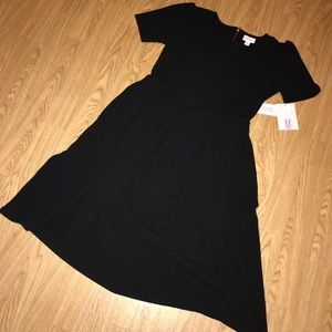 Solid Black Noir Amelia Lularoe
